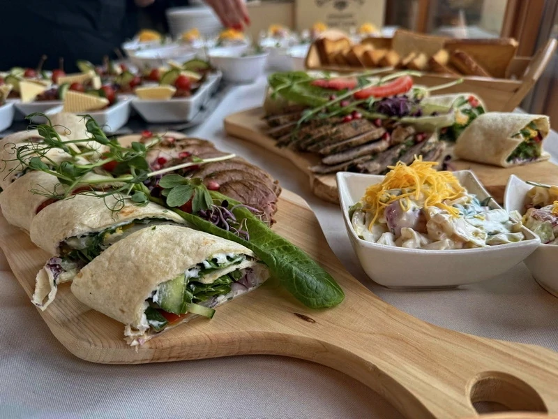 Büféebéd a Kultpincében