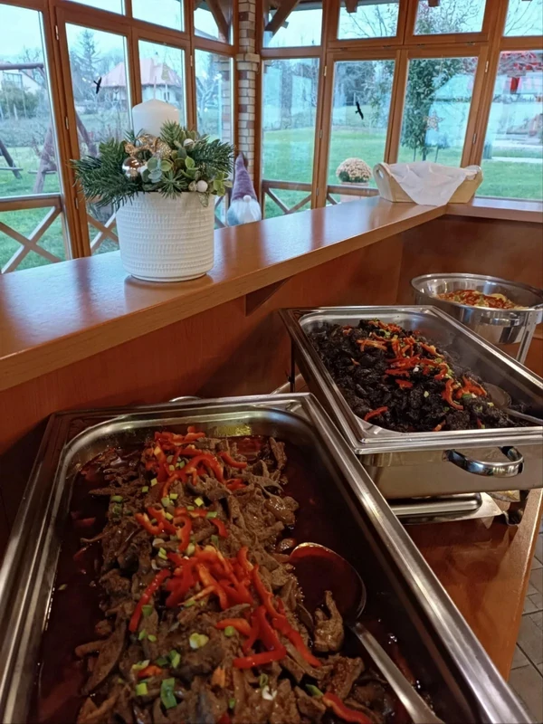 KultPince disznóvágás