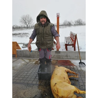 disznóvágás lábmelegítéssel