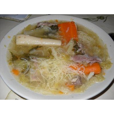 disznótoros orjaleves, disznóölés, falusi disznóvágás, csapatépítés, disznótoros ételek