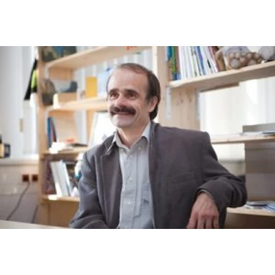 Dr. Topál József, A  kutyaelme sajátosságai, vendégváró falatok, borkóstoló