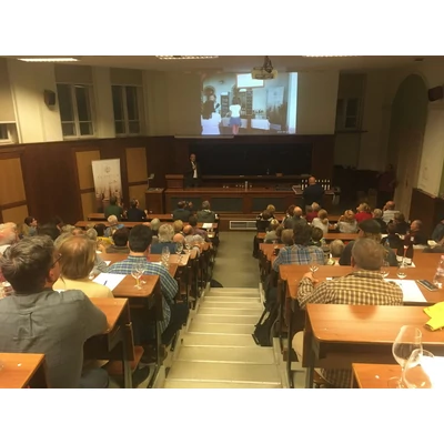 a'Capella borok a KultMoziban
