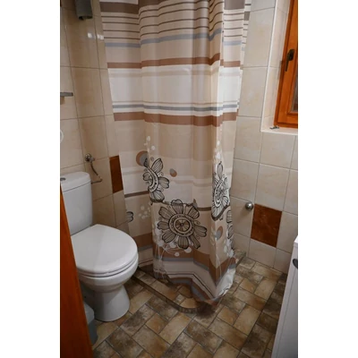 Strázsahegyi Napocska Guesthouse, bathroom