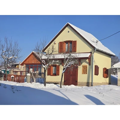 Strázsahegyi Napocska Guesthouse