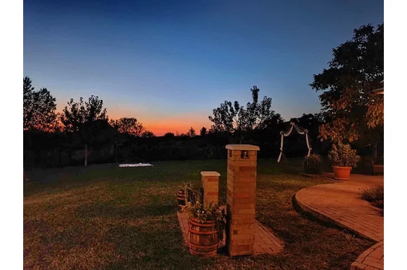  Egy madártávlatból is látott KultPince esküvő, galéria