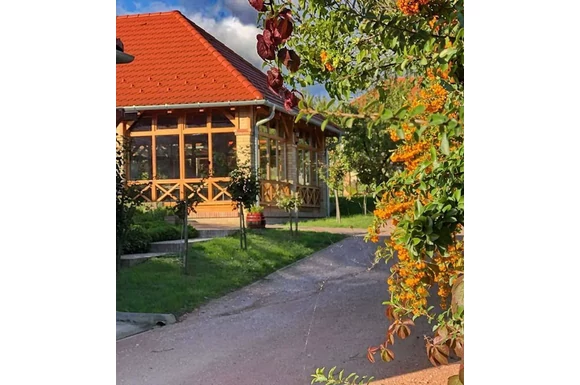 Őszi csapatépítés a KultPincében