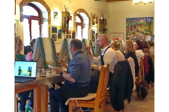 Csapatépítés és közös grillezés a KultPincében, galéria