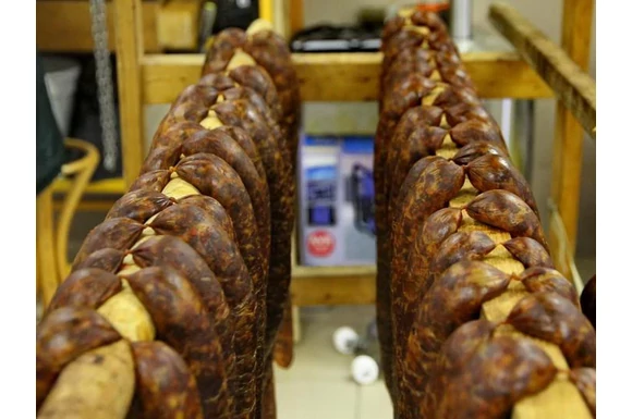 Disznótoros ételek, a májas hurka készítése, recept, galéria