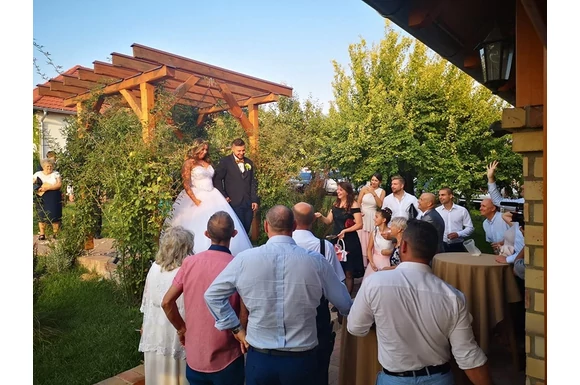 Esküvő augusztus végén