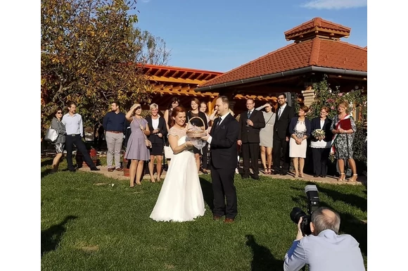 Szabadtéri esküvői helyszín, képek galériája