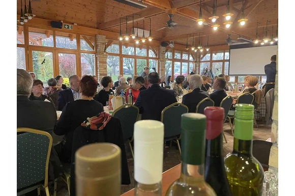 Borrend ünnepi menüje a KultPincében