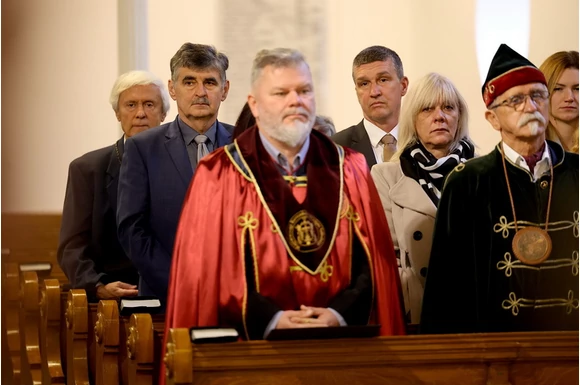 Borrendi ünnepi gyűlés és ebéd a Kultpincében